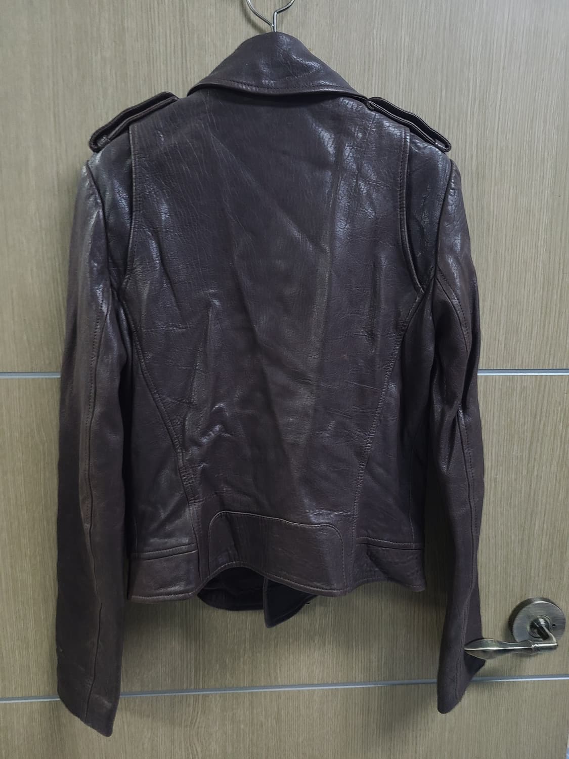 띠어리 양가죽 라이더 자켓  상품이미지4