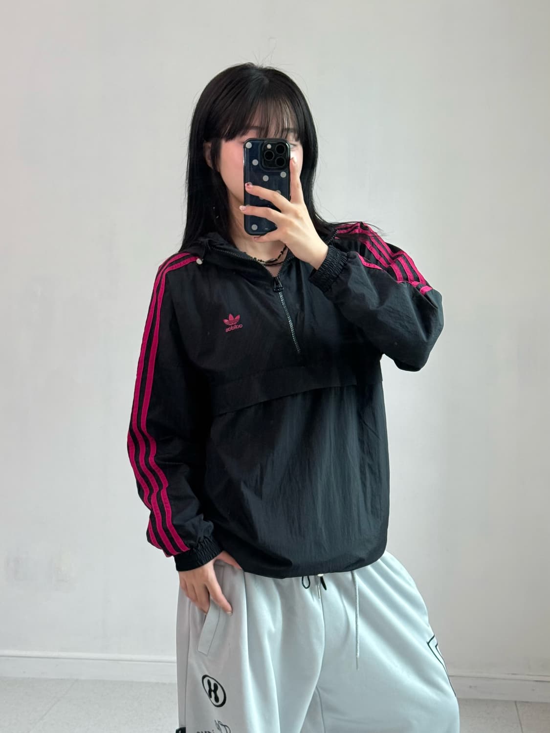아디다스 블랙핑크 후드 반집업 상품이미지4