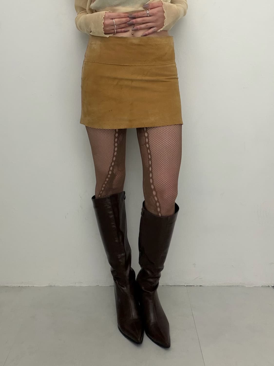 베이지 스웨이드 미니 스커트  상품이미지1