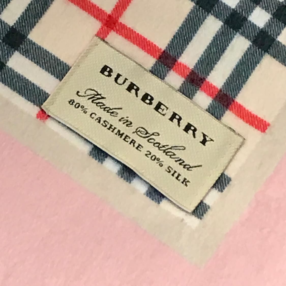 버버리 캐시미어 실크 혼방 빅 머플러 남녀공용  상품이미지5