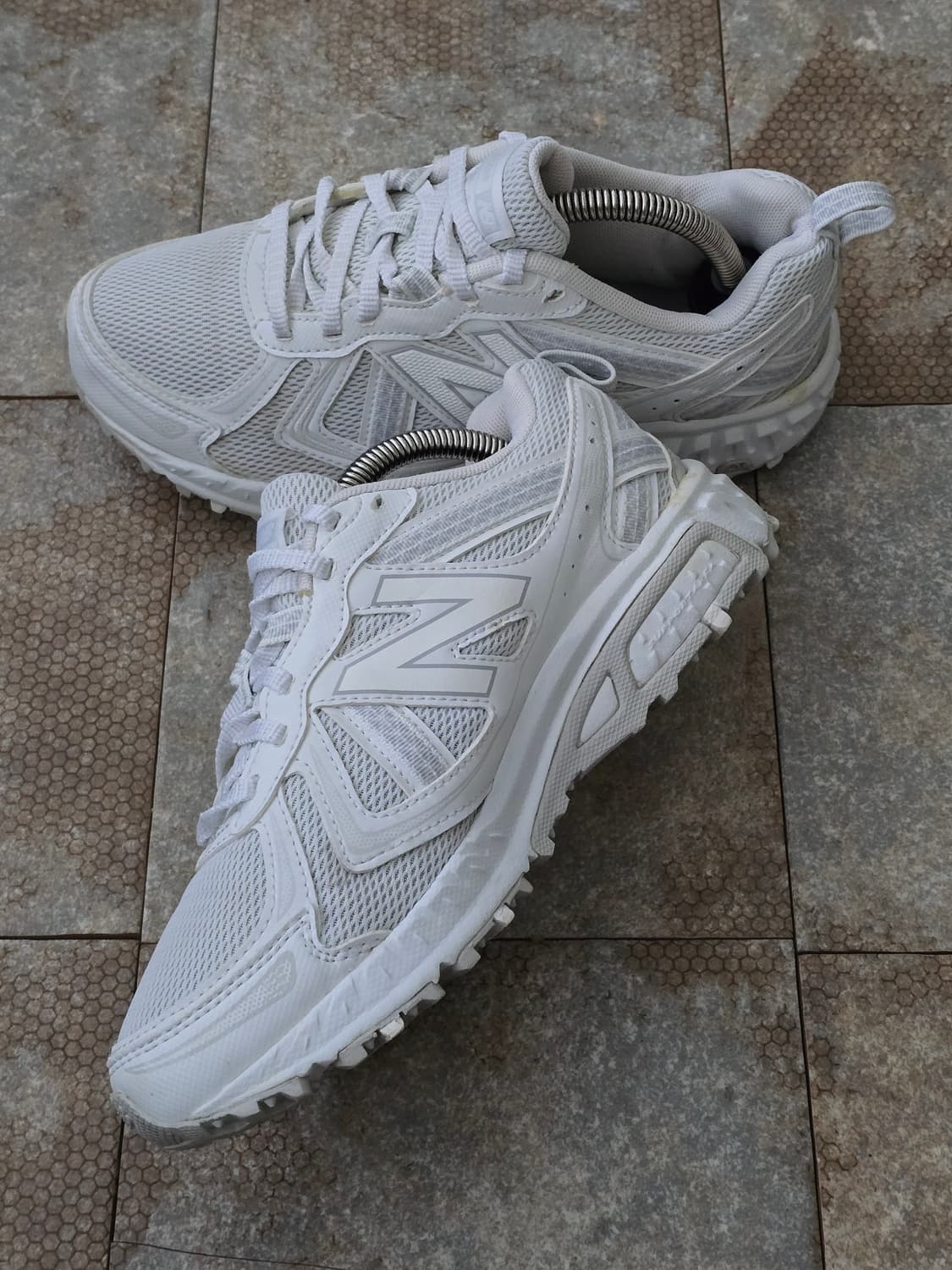 (230)뉴발란스 410 v5 트리플 화이트 상품이미지5