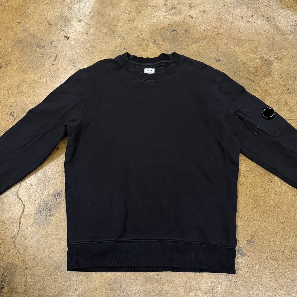 [정품/M] C.P.컴퍼니 렌즈 맨투맨 b8 상품이미지3