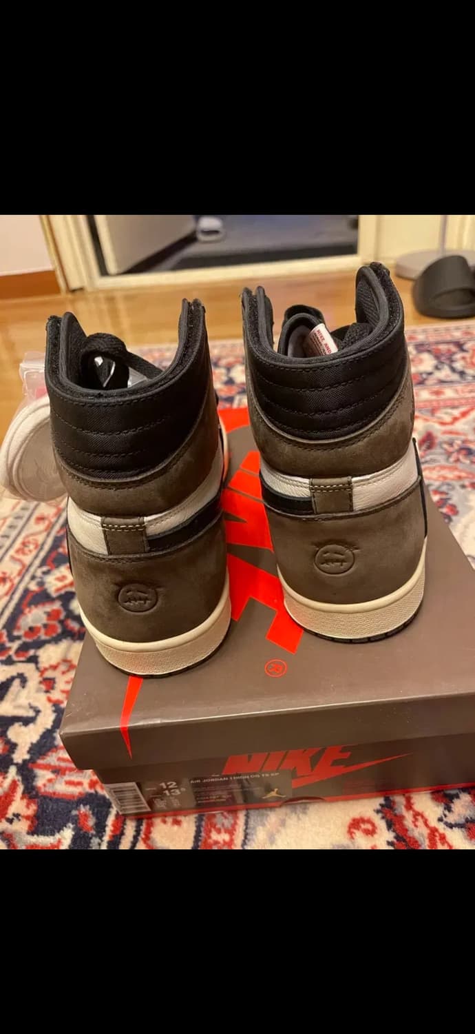 조던1 트래비스 스캇 레트로 하이 OG 모카 상품이미지5