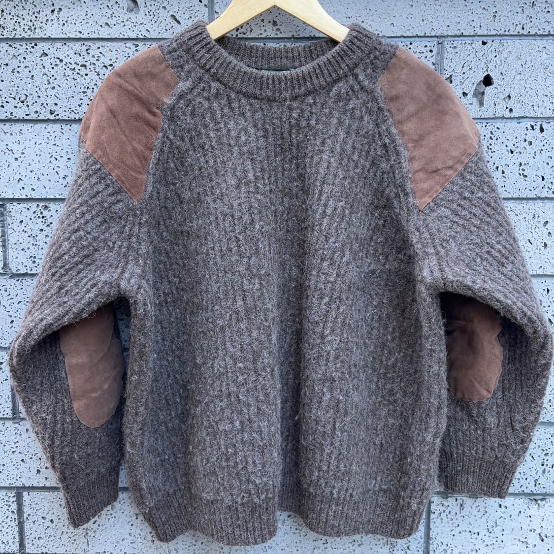 니피 Niffi 울 니트 스웨터 (스웨이드 패치) 상품이미지3