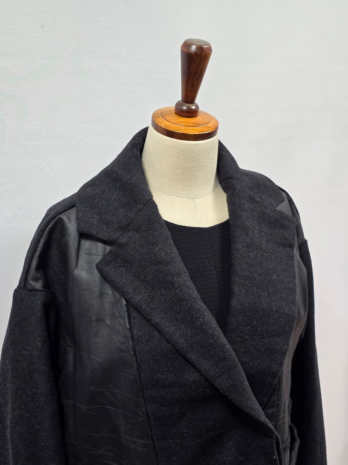 MM6 메종 마르지엘라 블랙 울 코트 38 상품이미지3