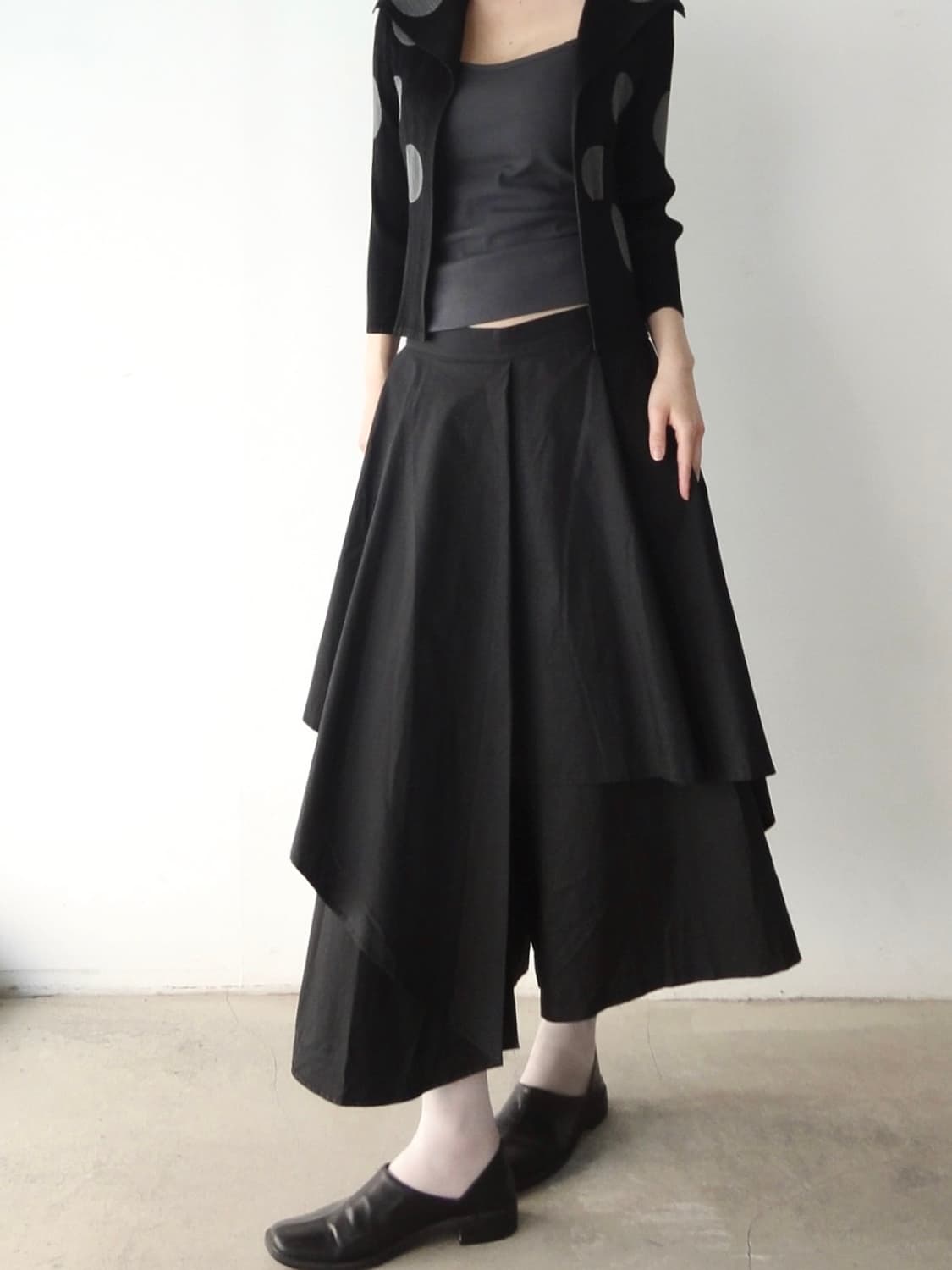 Unbalanced cut out pants & skirt  상품이미지10