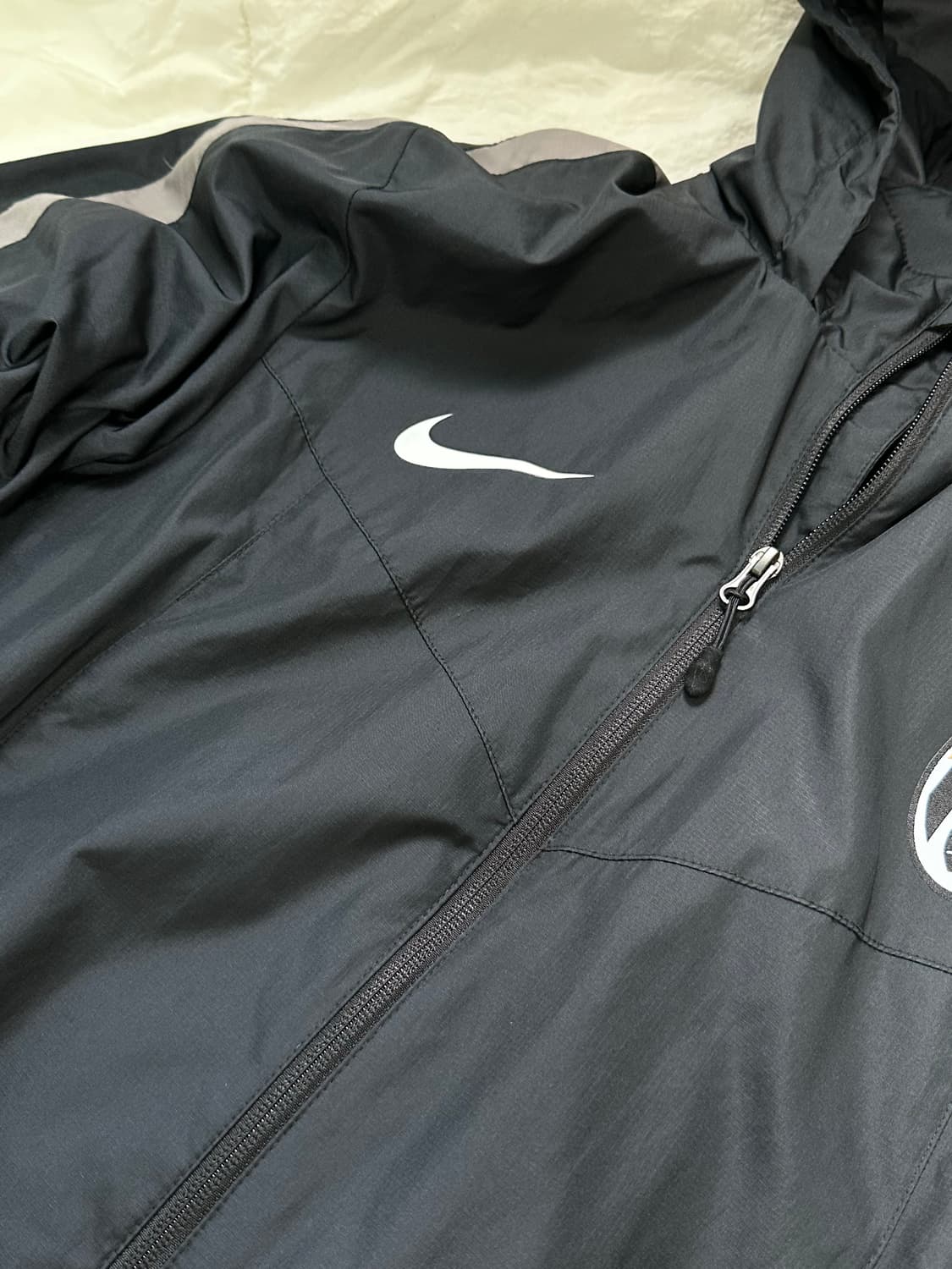 나이키 유벤투스 바람막이 미디움 상품이미지9