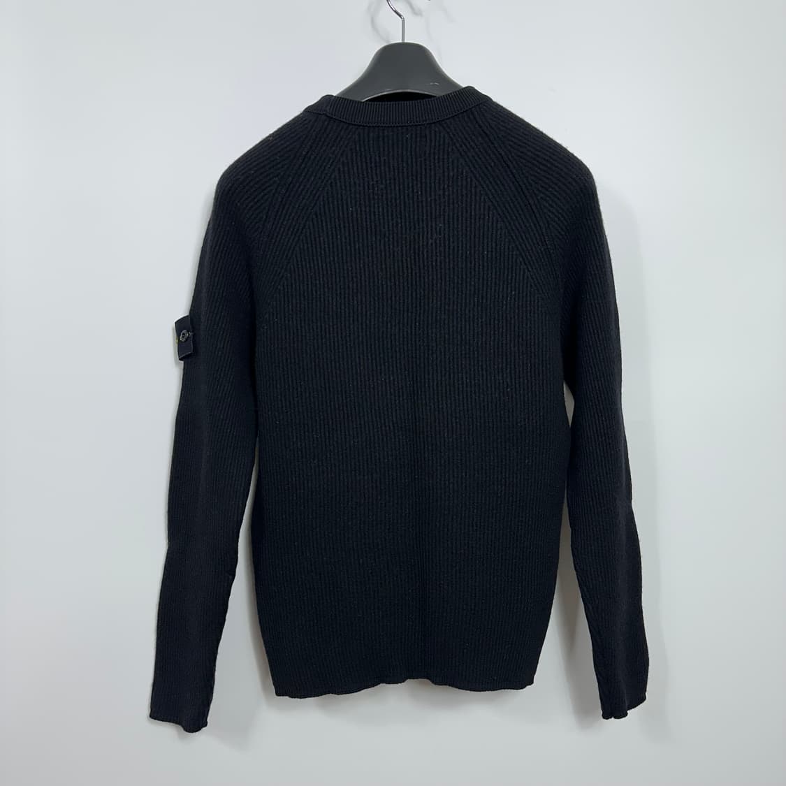 스톤아일랜드 울 크루넥 긴팔 니트 블랙 상품이미지2