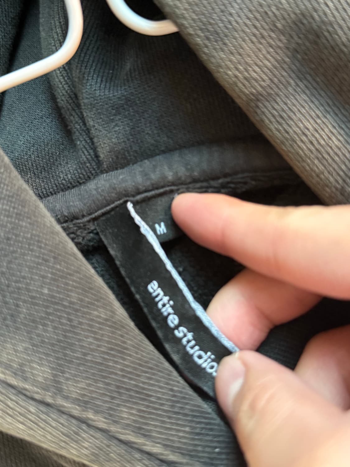 칸예 엔타이어 스튜디오 후드티 15만원 상품이미지5