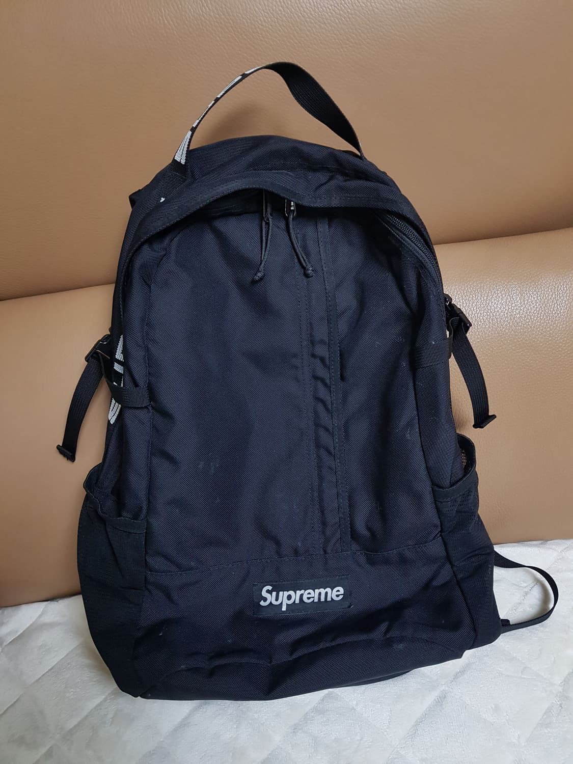 슈프림 백팩 블랙 18SS 상품이미지2