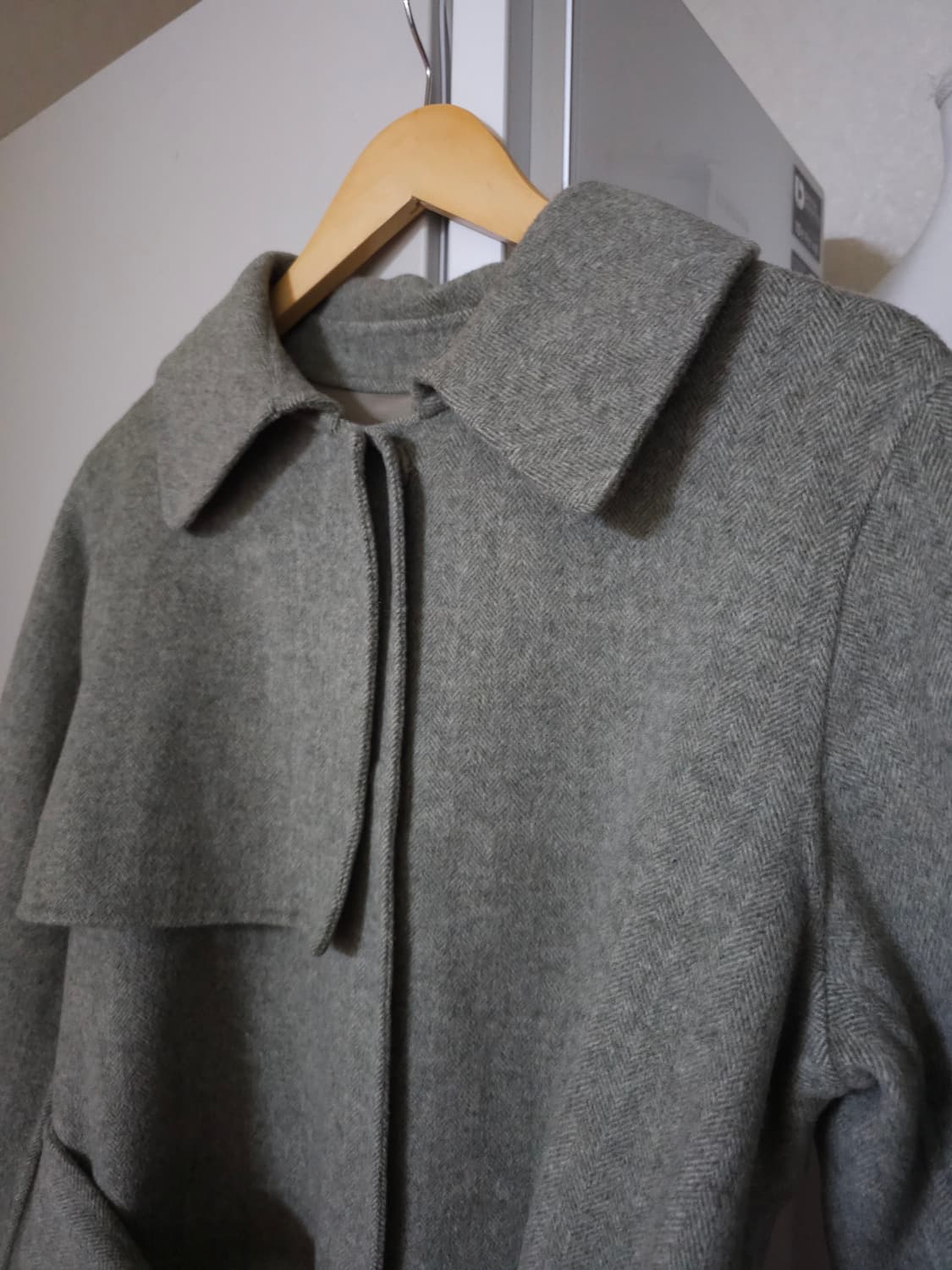 로미스튜디오 핸드메이드 루즈핏 롱코트 상품이미지3