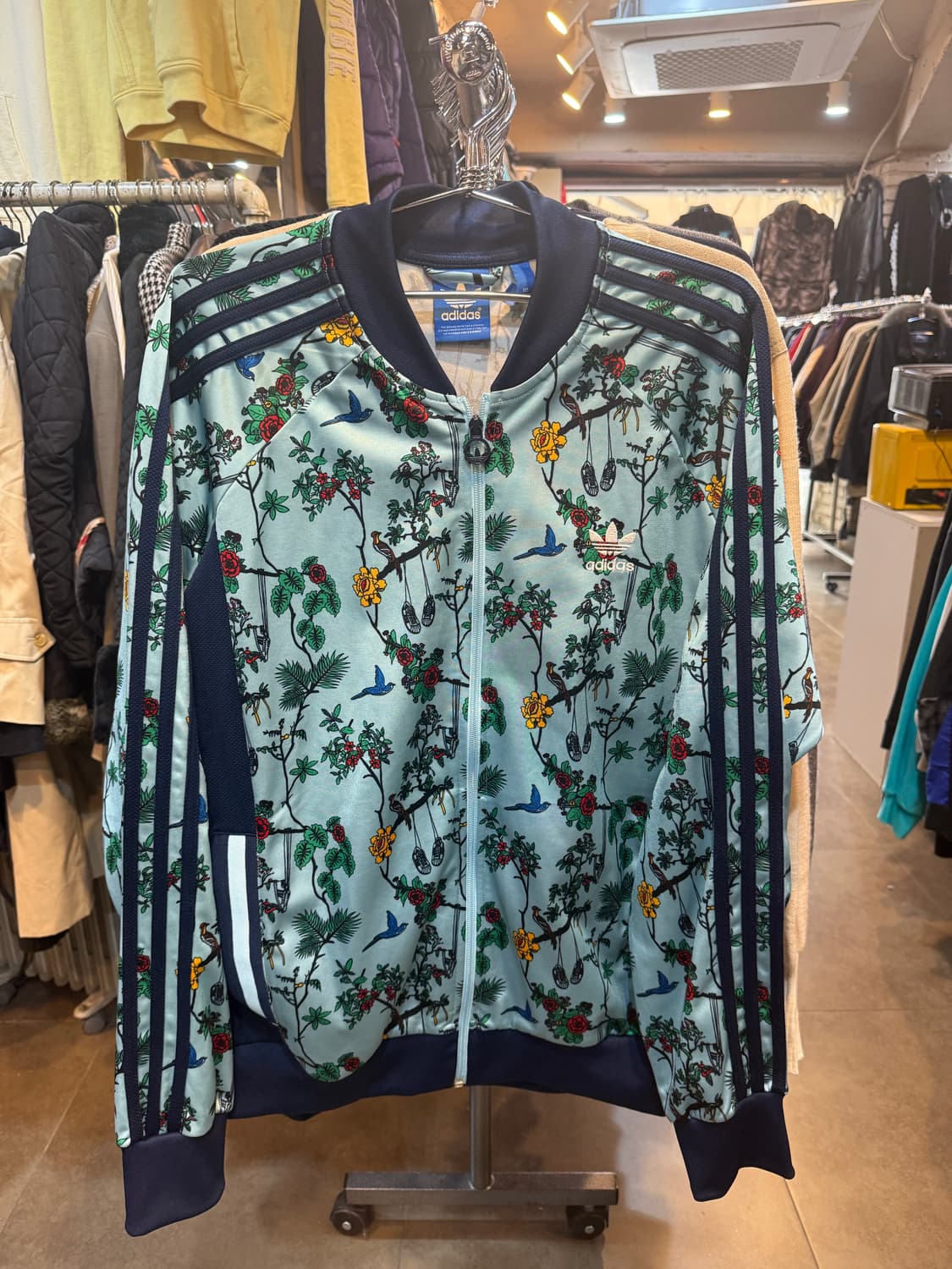 아디다스 한정판 플라워패턴 져지 상품이미지1