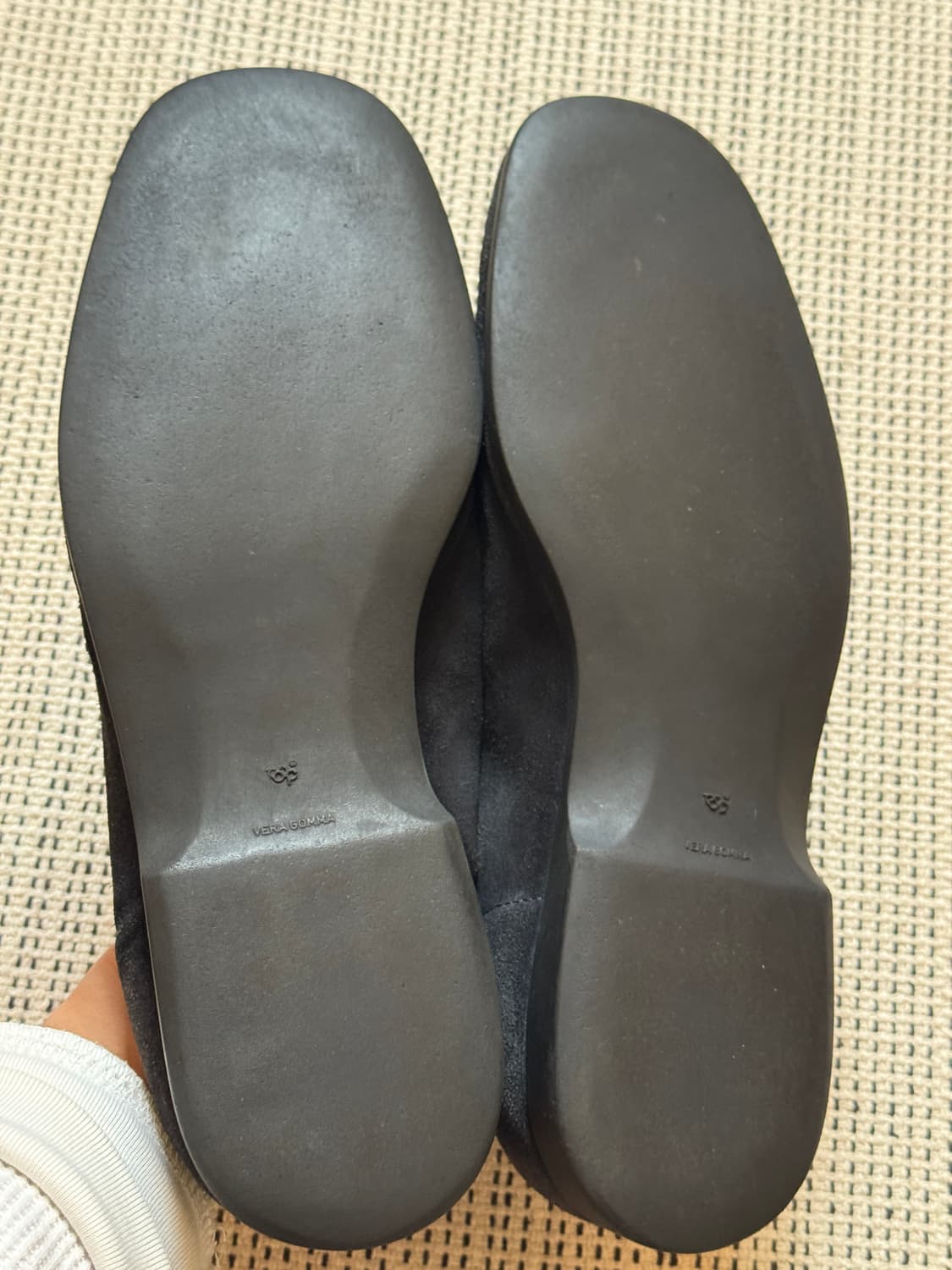 90s 조르지오 아르마니 블랙 스웨이드 플랫 로퍼 상품이미지6