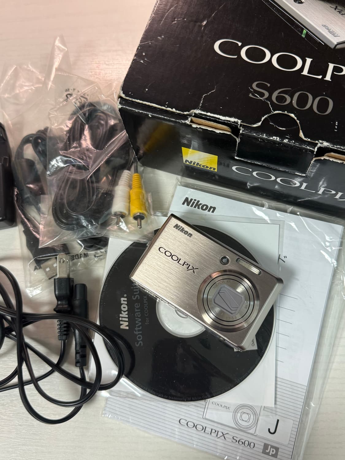 (풀박스) Nikon coolpix s600 디카 최저가 상품이미지1