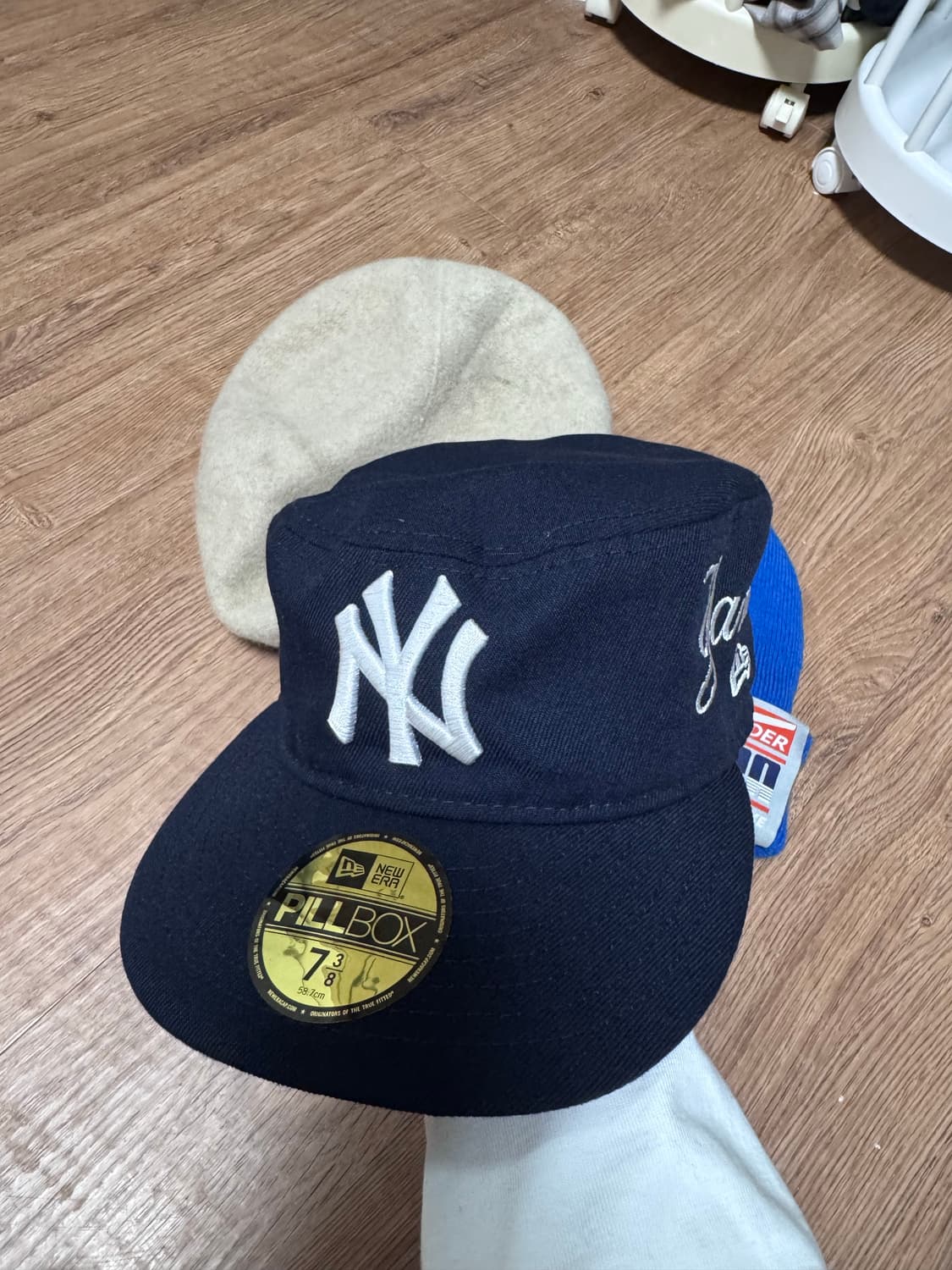 모자 판매 뉴에라 비비안 아더에러 퓨마 상품이미지2