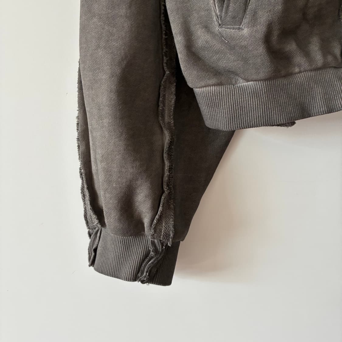 떠그 클럽 후드 집업 상품이미지3