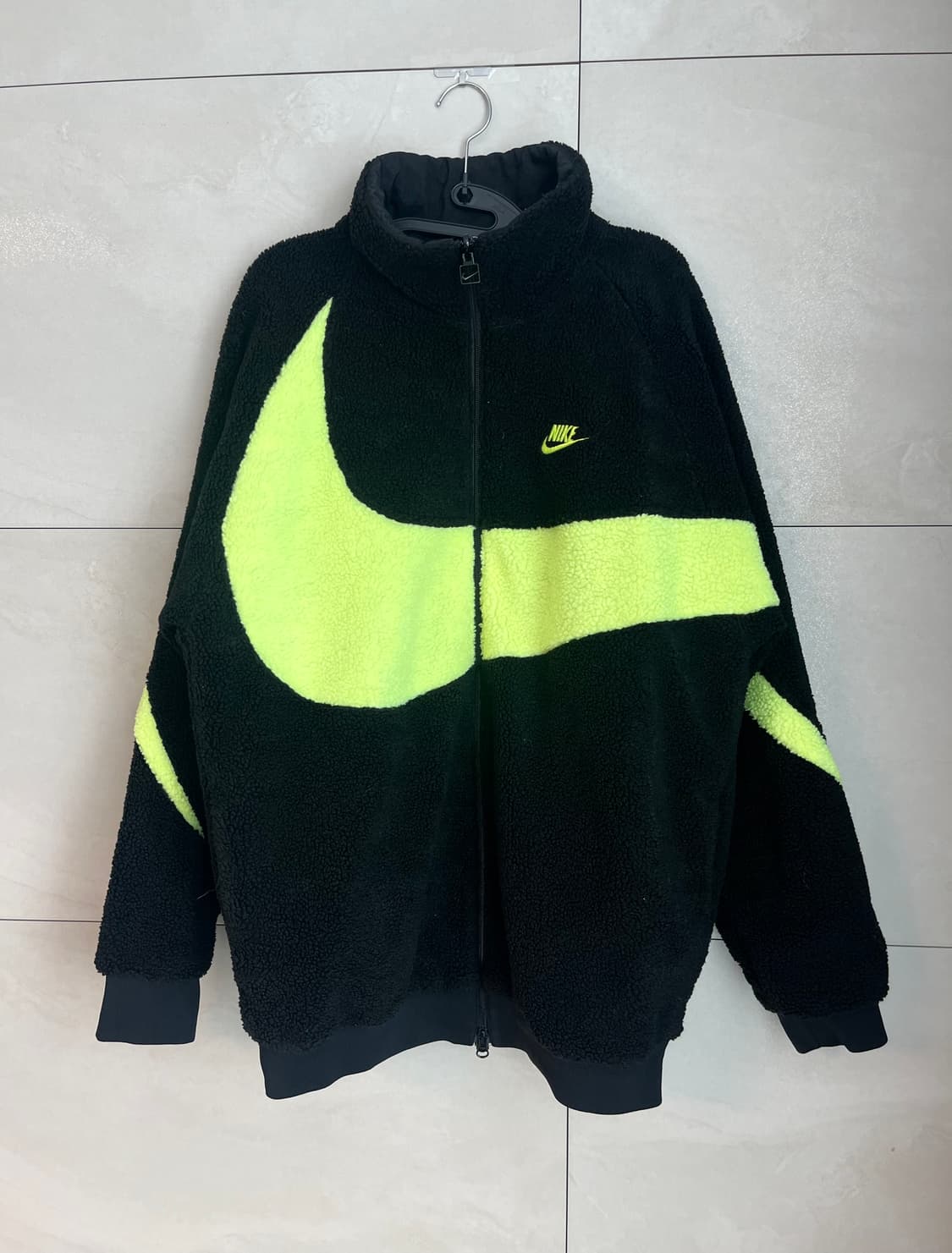 나이키 빅 스우시 리버시블 후리스 블랙 볼트 [XL] 상품이미지3