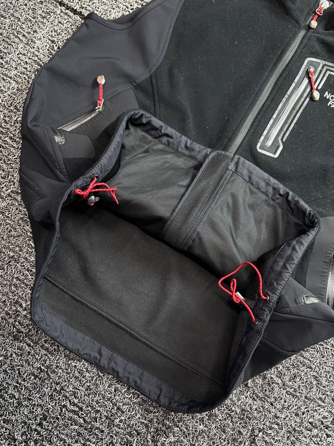 노스페이스 써밋 시리즈 윈드스토퍼 플리스 베스트 2449 상품이미지3