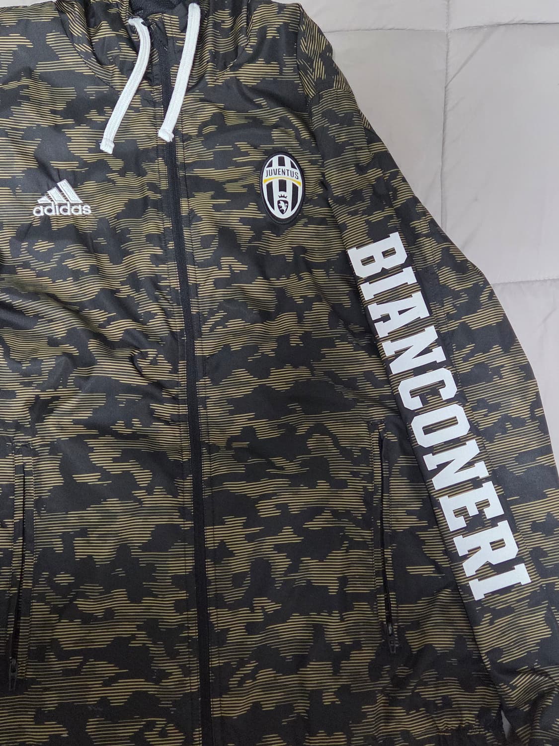 아디다스 바람막이 유벤투스 상품이미지2