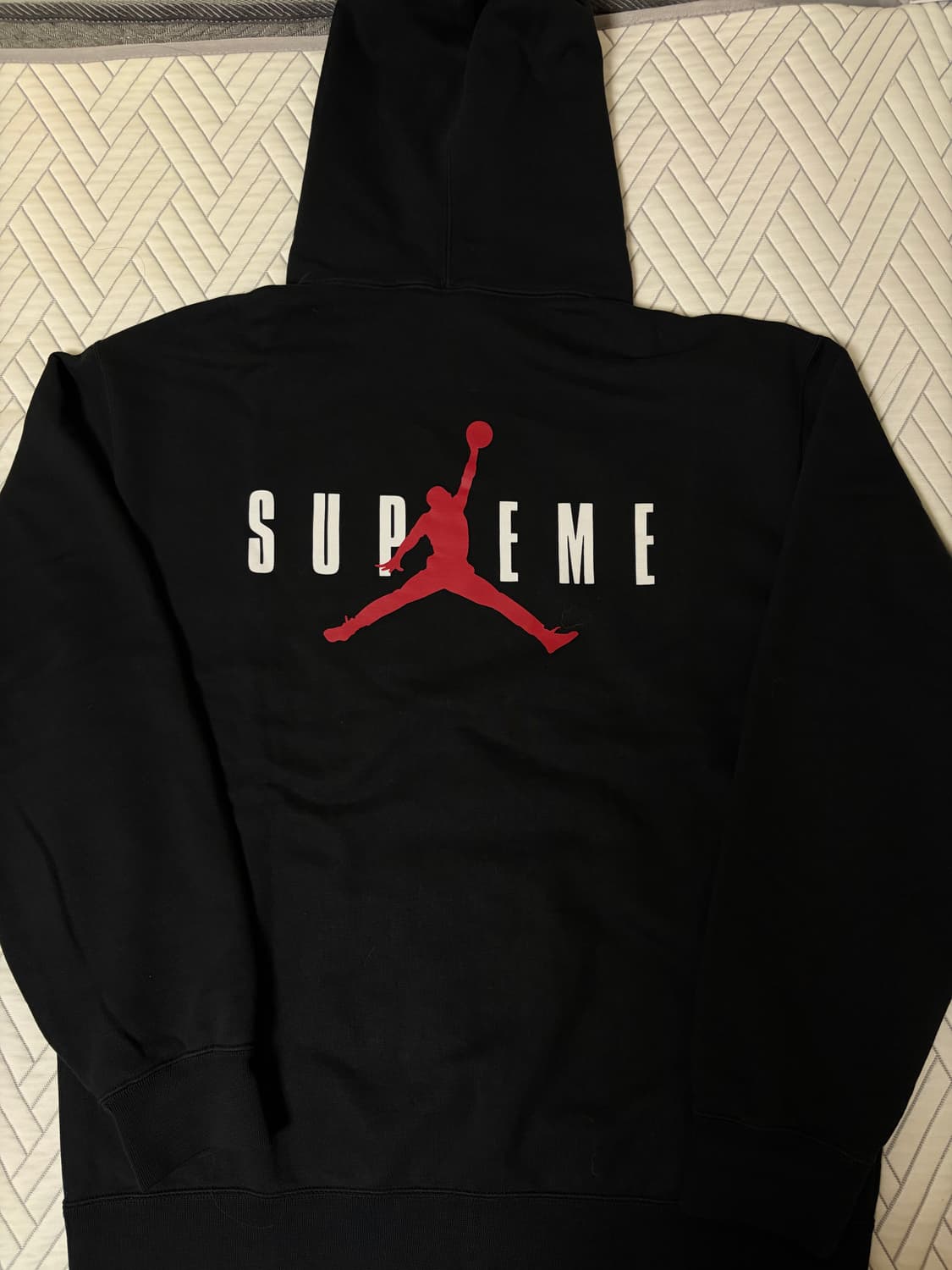 슈프림 조던 후드 블랙 L 팝니다 상품이미지2