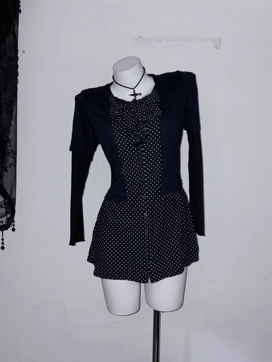 공겜여주&도쿄 코디세트 3pcs (땡땡이프릴, 00s 코트, 리본) 상품이미지2