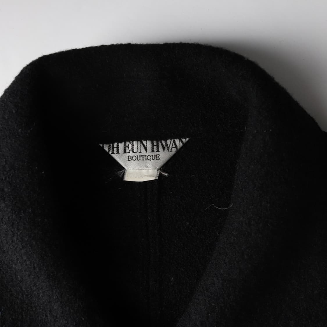 OH EUN HWAN 부띠끄 울 하이퀄리티 미니멀 자켓 상품이미지5