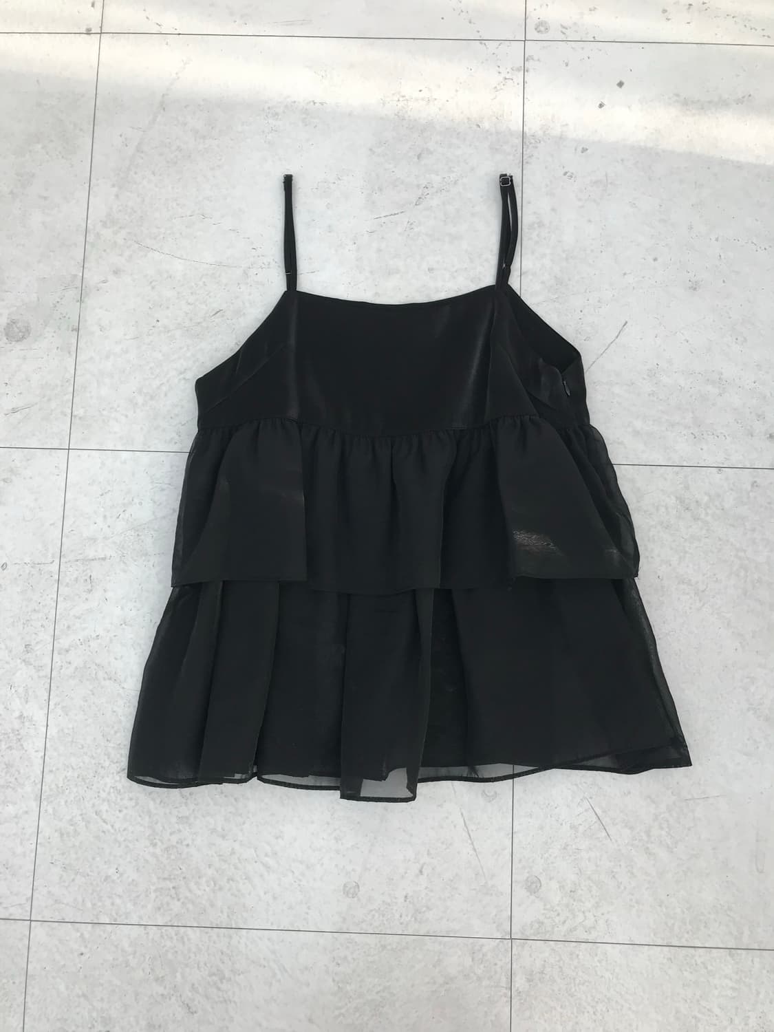 릴리코츠 글로시 뷔스티에 상품이미지1