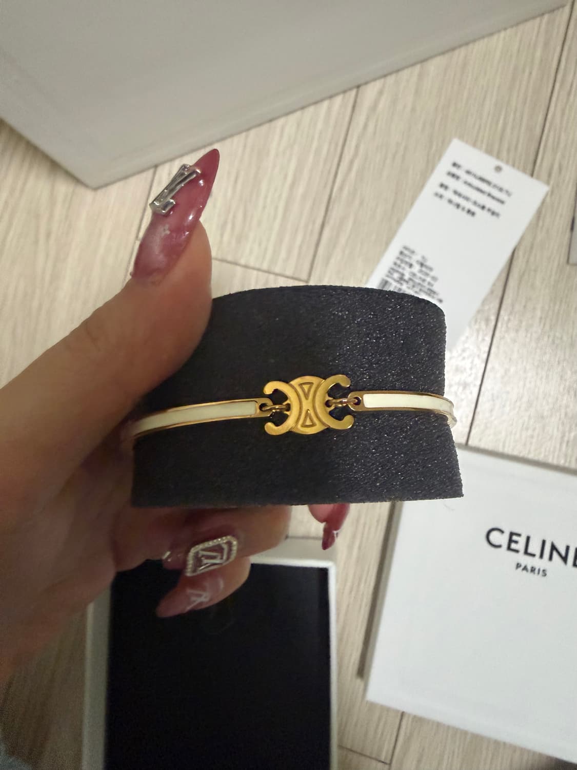 [새상품/풀박스] 셀린느 트리오페 골드 브레이슬릿 (선물용 가능) 상품이미지4