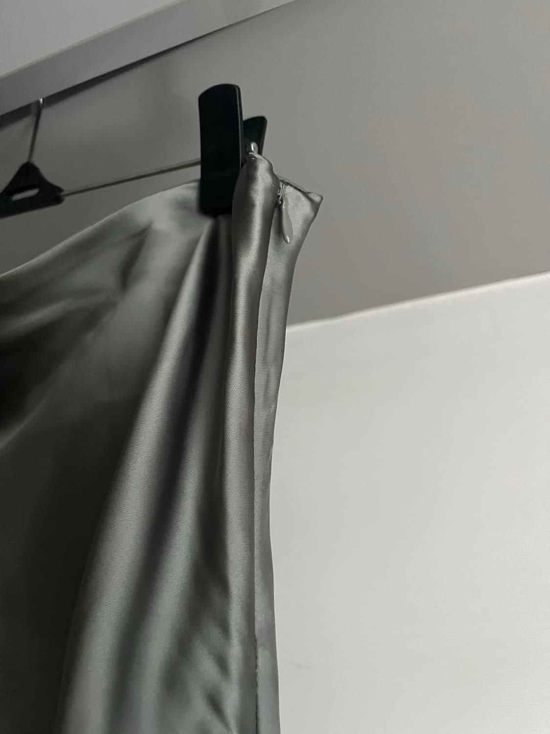 H&m satinskirt light khaki green us4size 상품이미지4