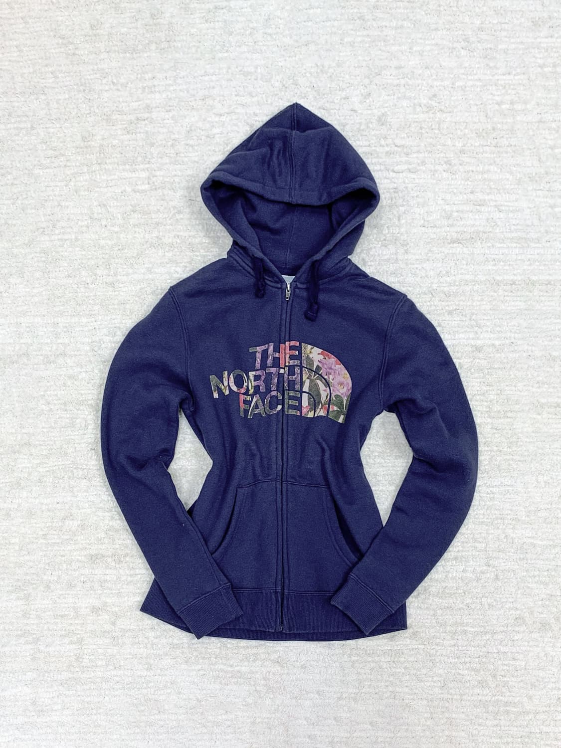 THE NORTH FACE Flower Graphic Zip Hoodie 상품이미지1