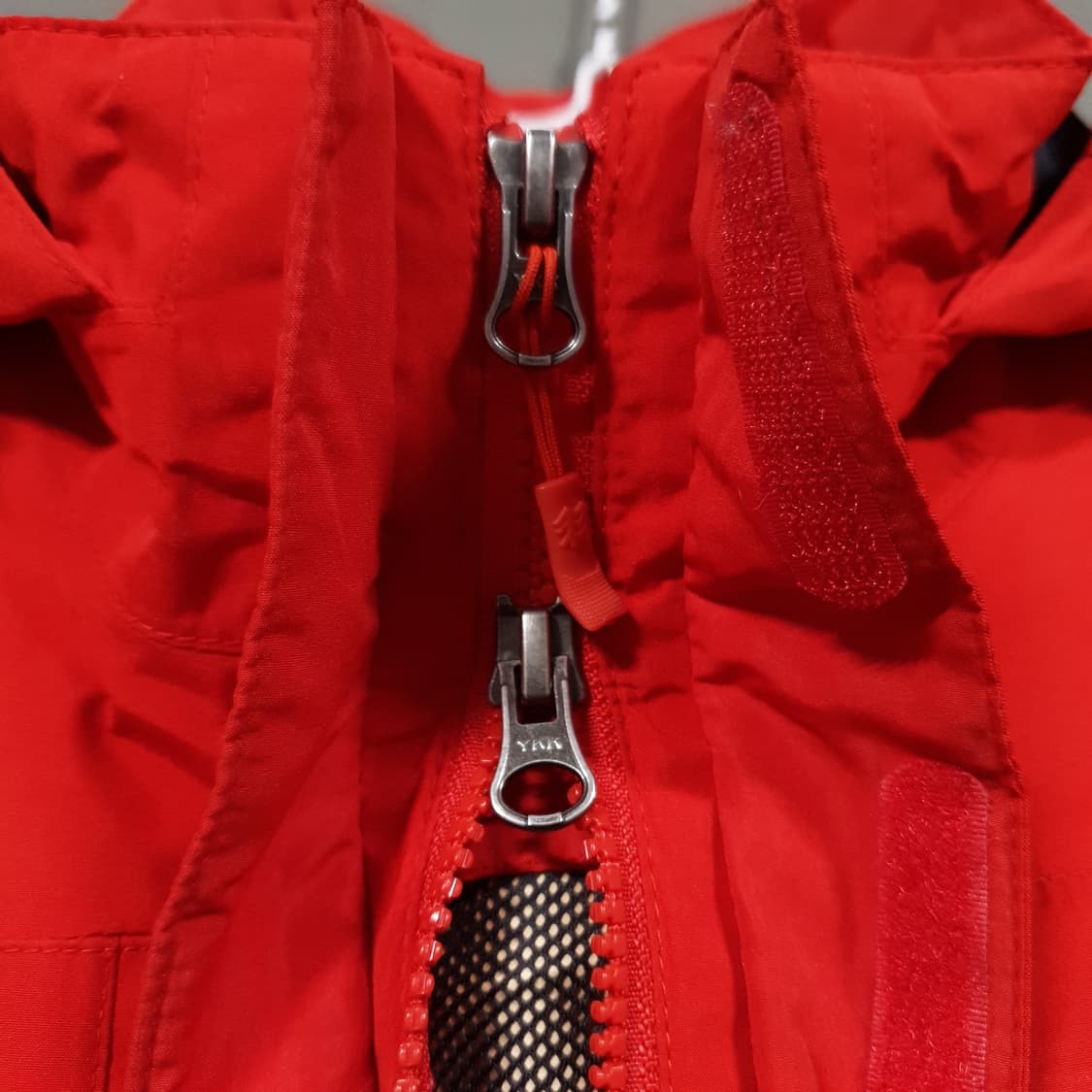 여성 M) 코오롱스포츠 이시스 안타티카 고어텍스 바람막이 자켓 레드 상품이미지6