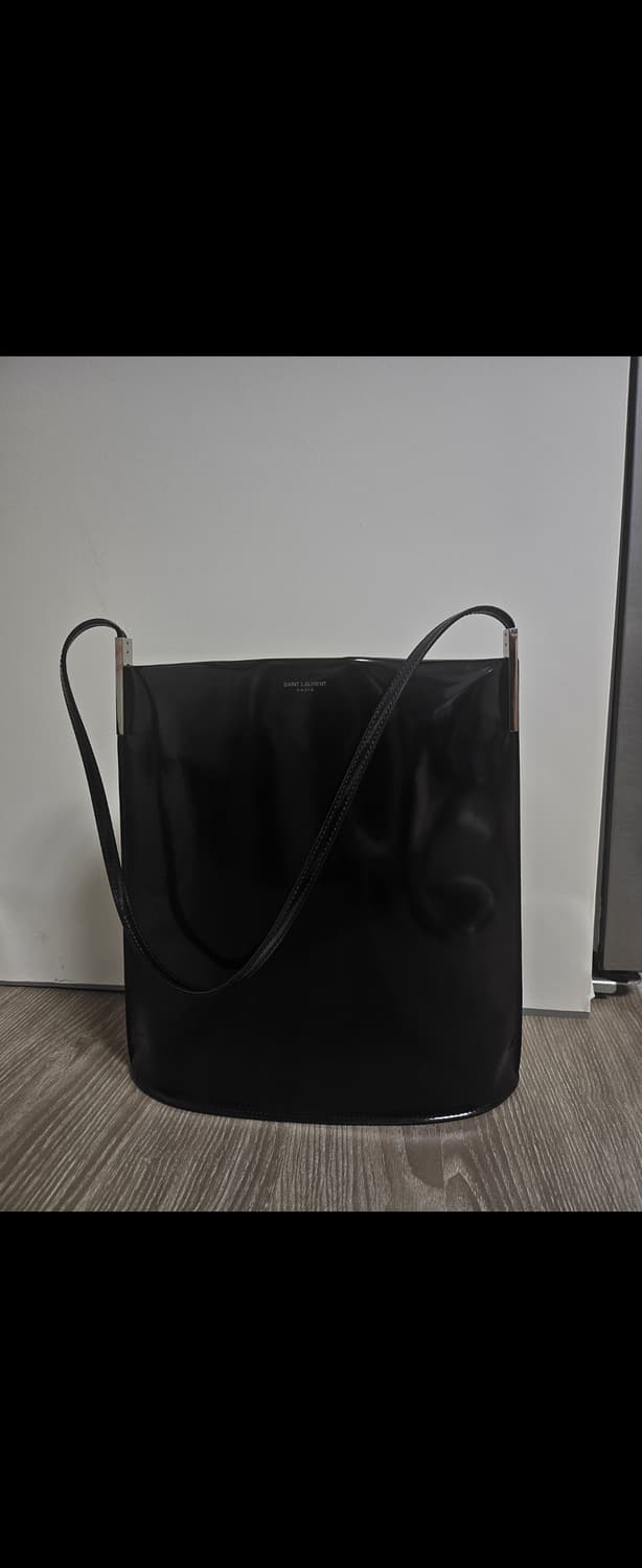 [미착용/새제품] 생로랑 수잔 리지드 숄더백(로제착용) 상품이미지2