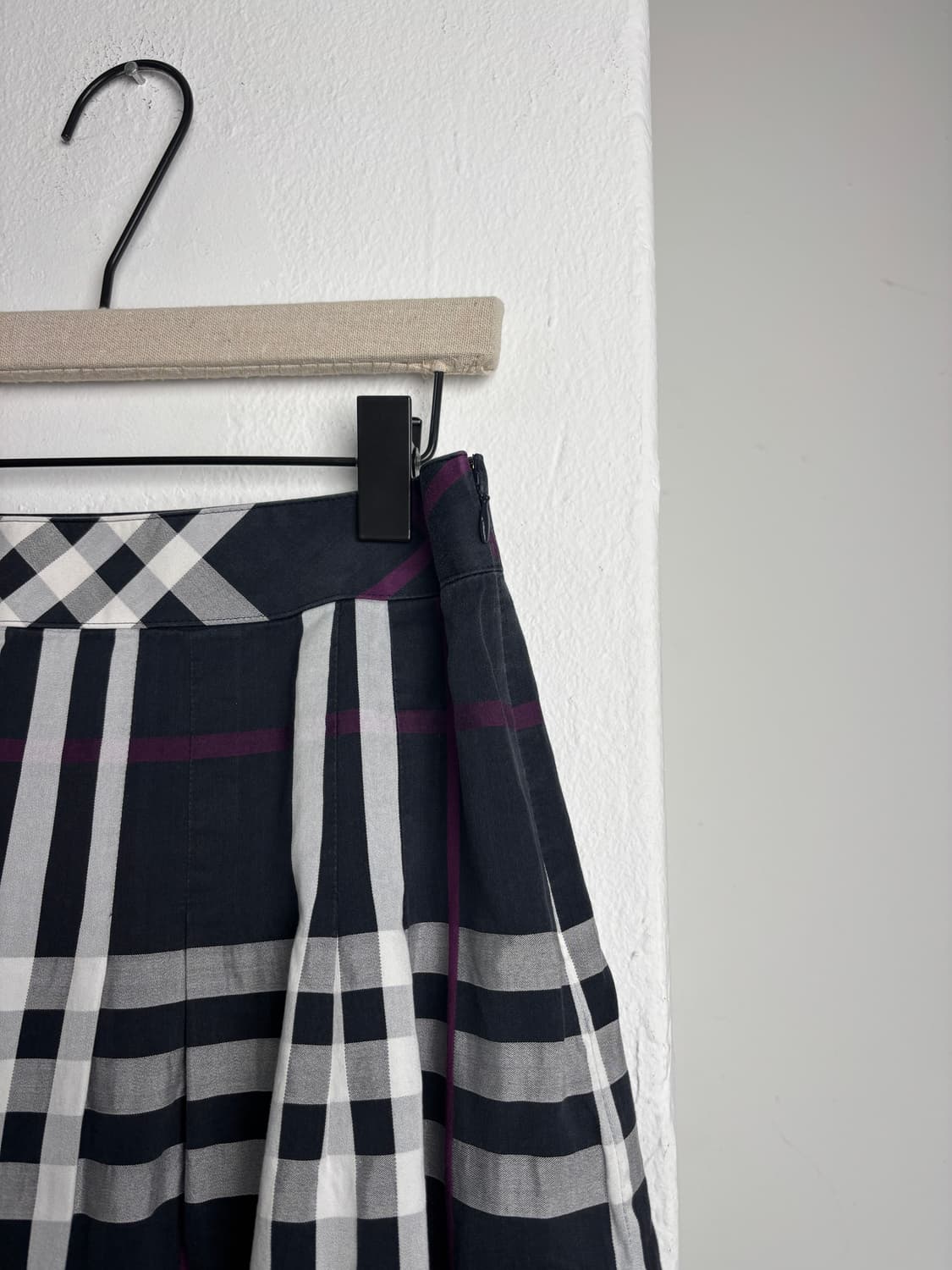 Burberry 00’s Navy Nova Check Skirt 상품이미지2