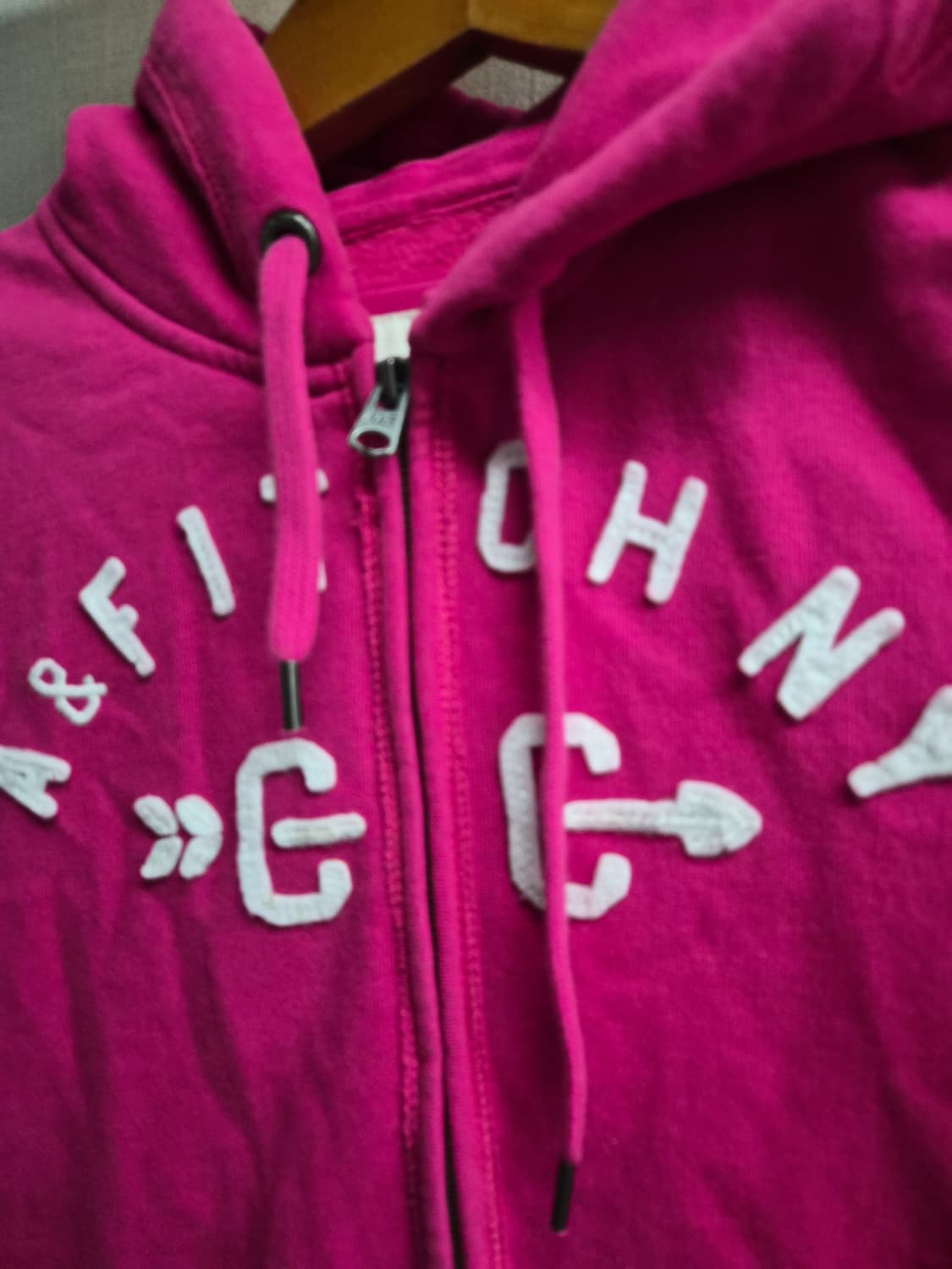 S) 아베크롬비 핫핑크 후드집업 팝니다 상품이미지3