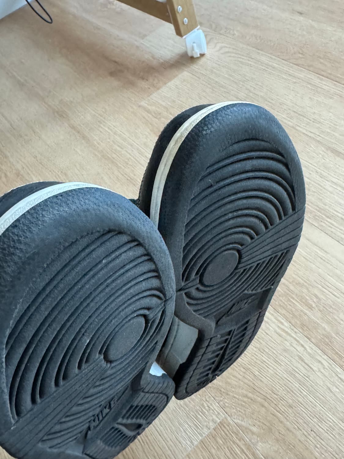 나이키 SB dunk low pro 블랙 다이아몬드 275cm 상품이미지7