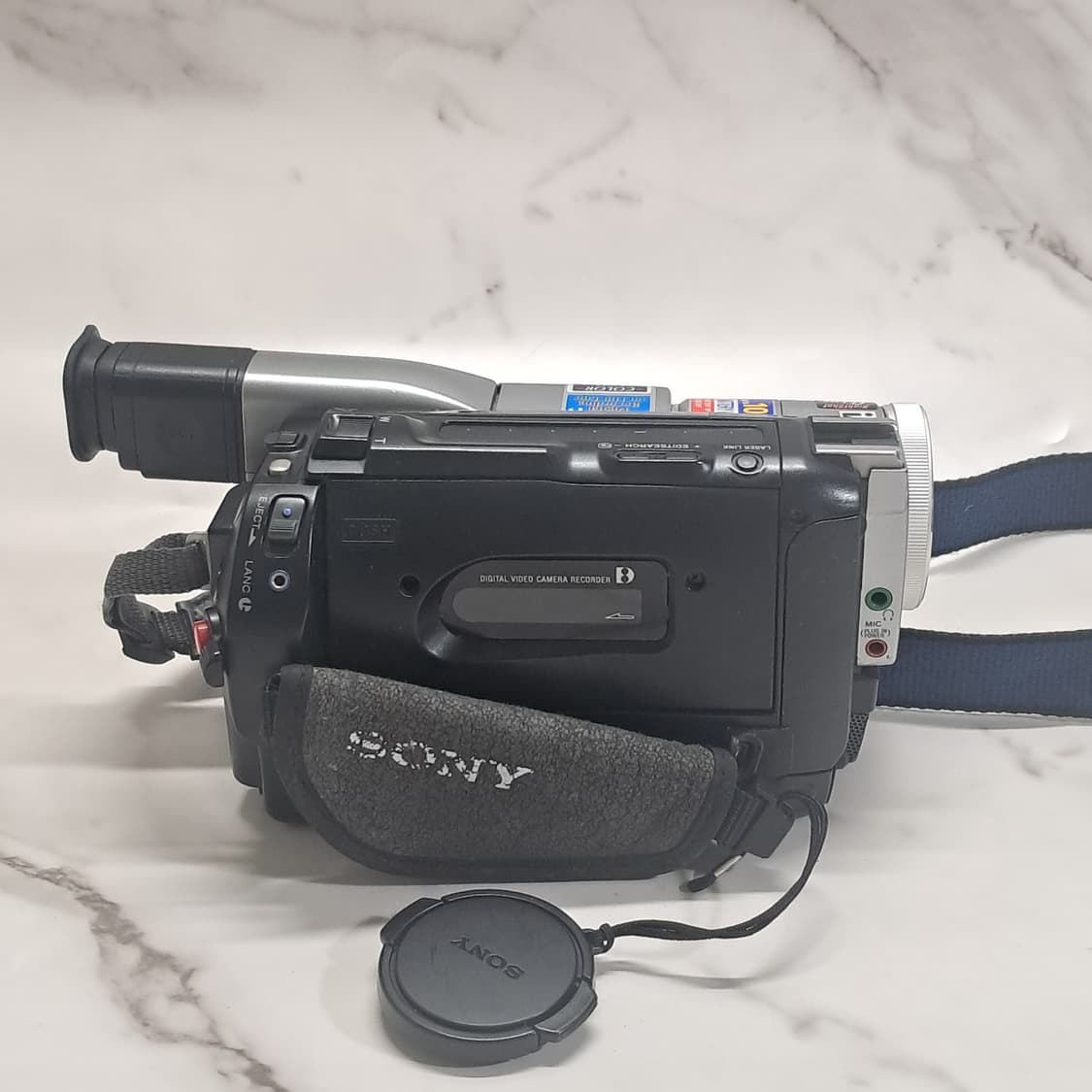 하자있음) 소니 핸디캠 8mm DCR-TRV110 빈티지 캠코더 상품이미지4