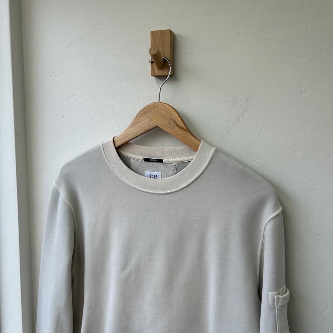 15948 - C.P 컴퍼니 렌즈 맨투맨 상품이미지1