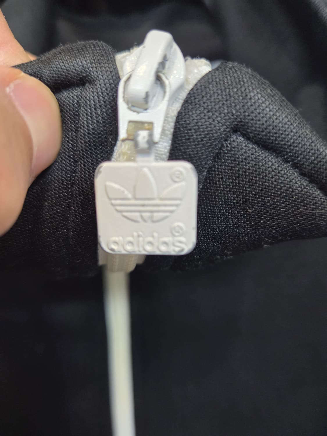 아디다스 유로파 트랙탑 져지 검흰 105 상품이미지5