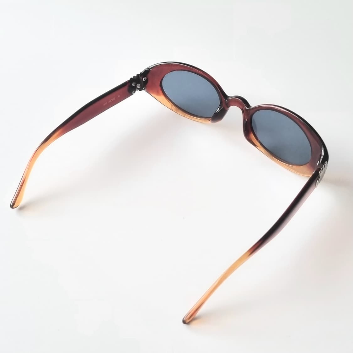 데드스탁 빈티지 무드 그라데이션 오벌 선글라스 상품이미지7