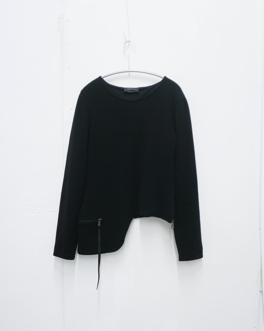 PRADA asymmetric wool cashmere knit top 상품이미지1