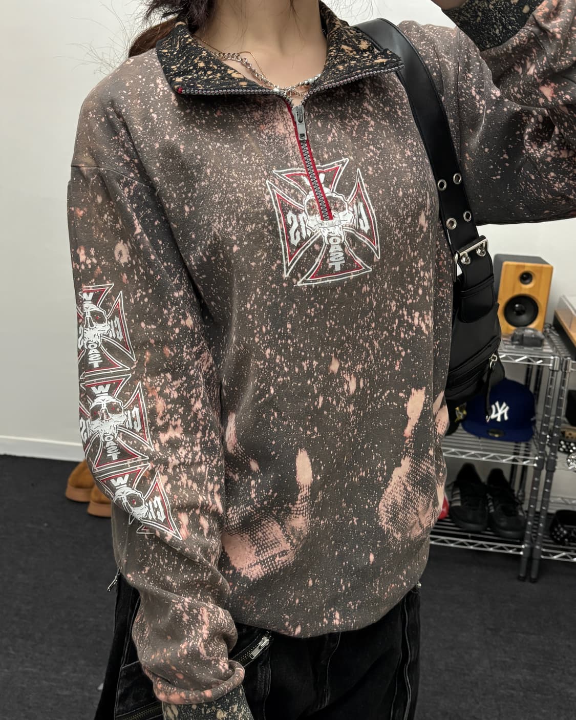 West Coast Choppers 블리치드 쿼터집 맨투맨 상품이미지2