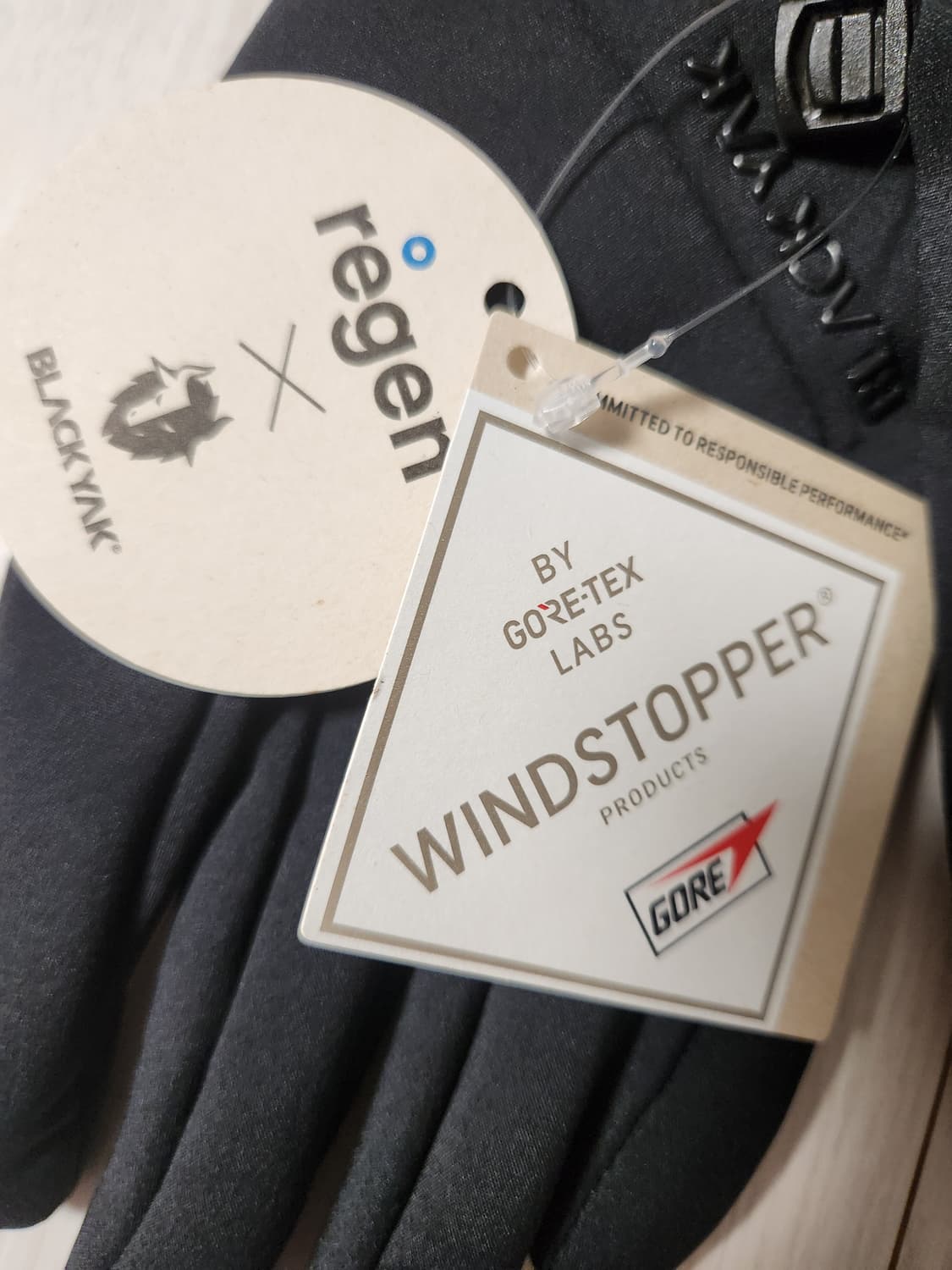 새상품) 블랙야크 BAC윈드스토퍼 방한 고어텍스 글러브 휴대폰터치 사이즈 상품이미지3