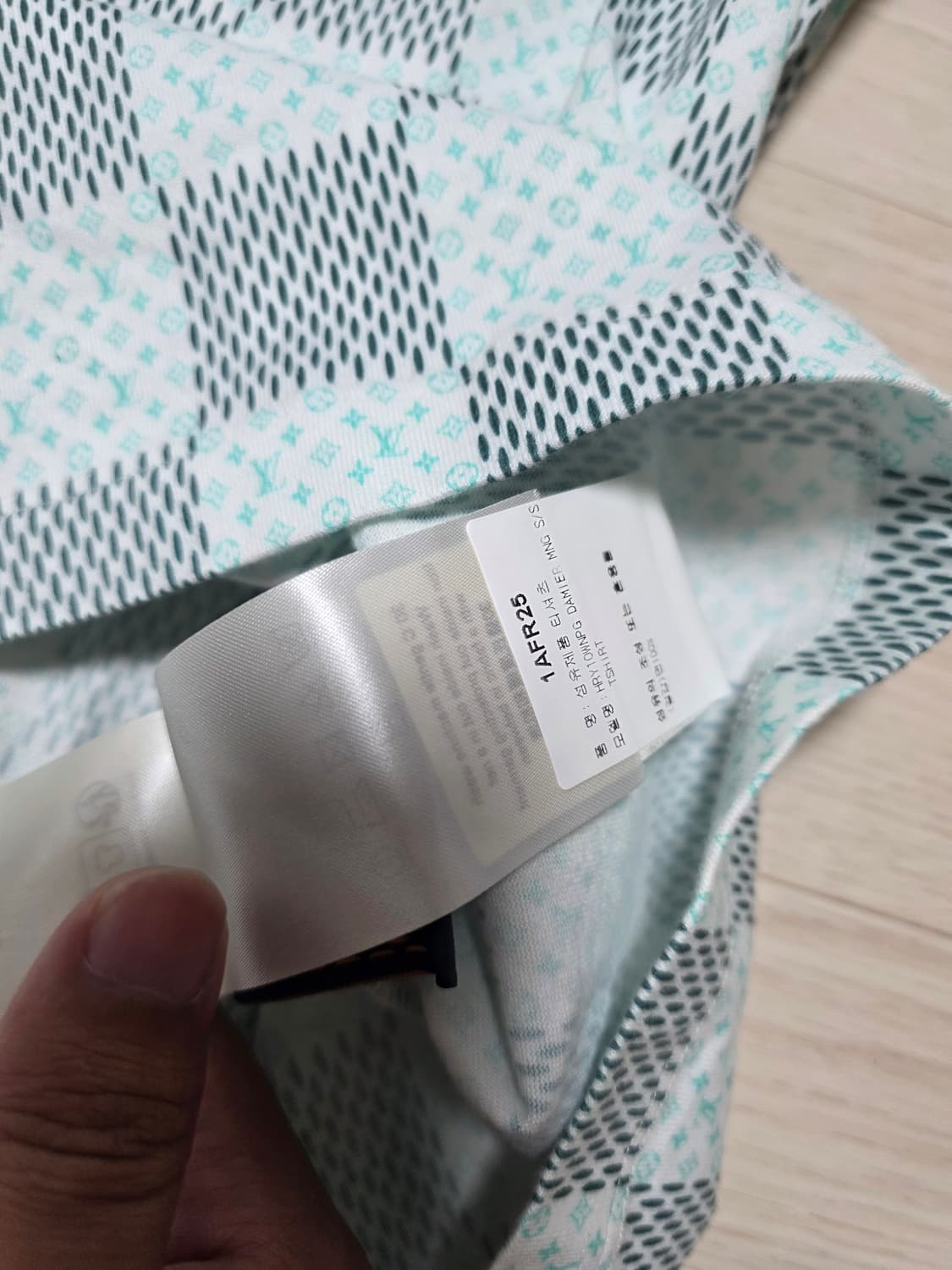 [새상품급,L]24ss 루이비통 LV 다미에 반팔 백화점판 상품이미지8