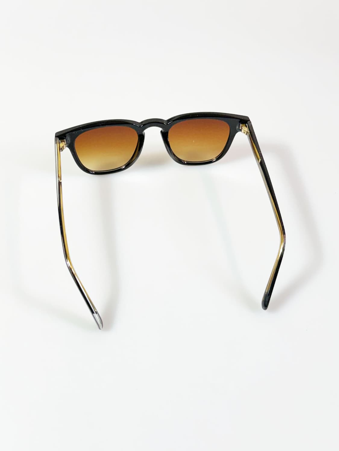 CANAAN 블랙 볼드 스퀘어 프레임 빈티지 틴트 선글라스 상품이미지5