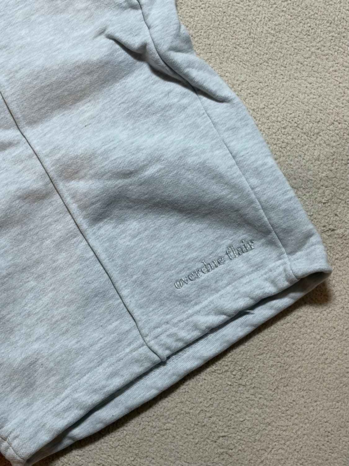 Overdue Flair 회색 트레이닝 반바지 상품이미지5