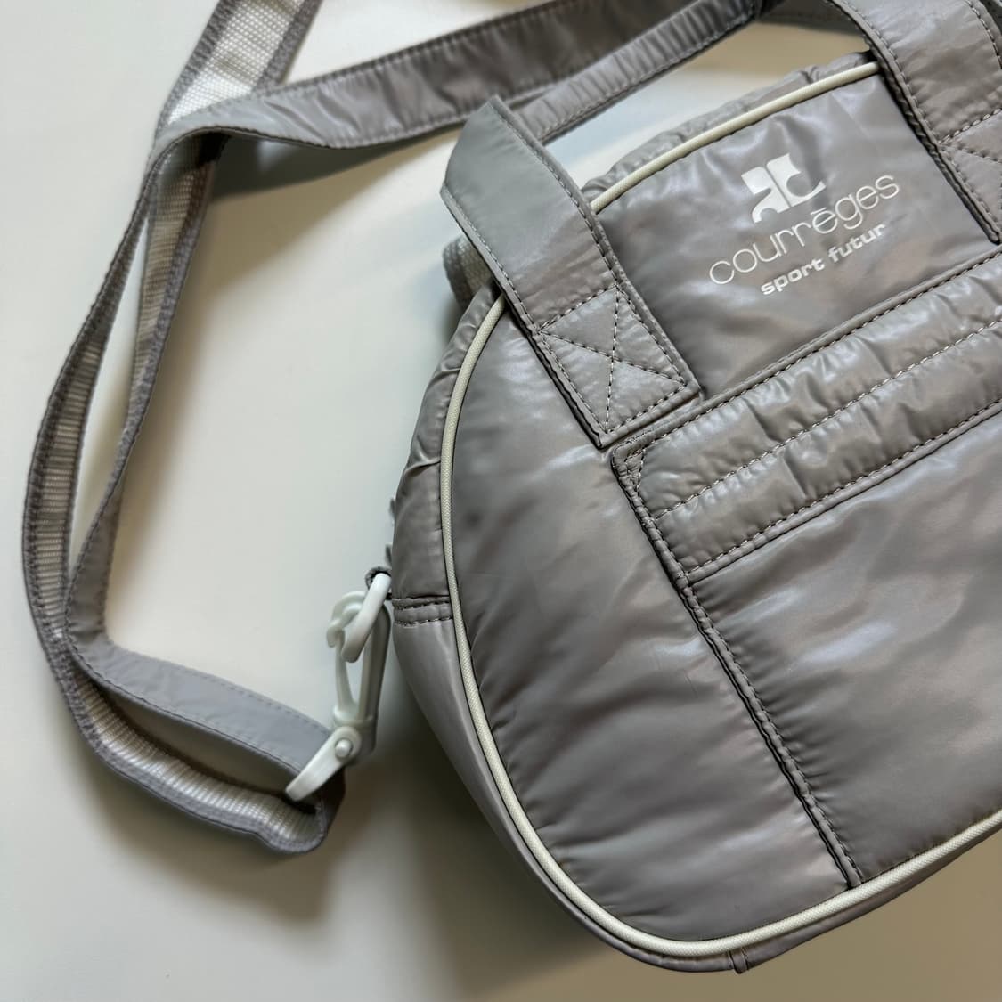 Courreges꾸레쥬 크로스백 상품이미지2