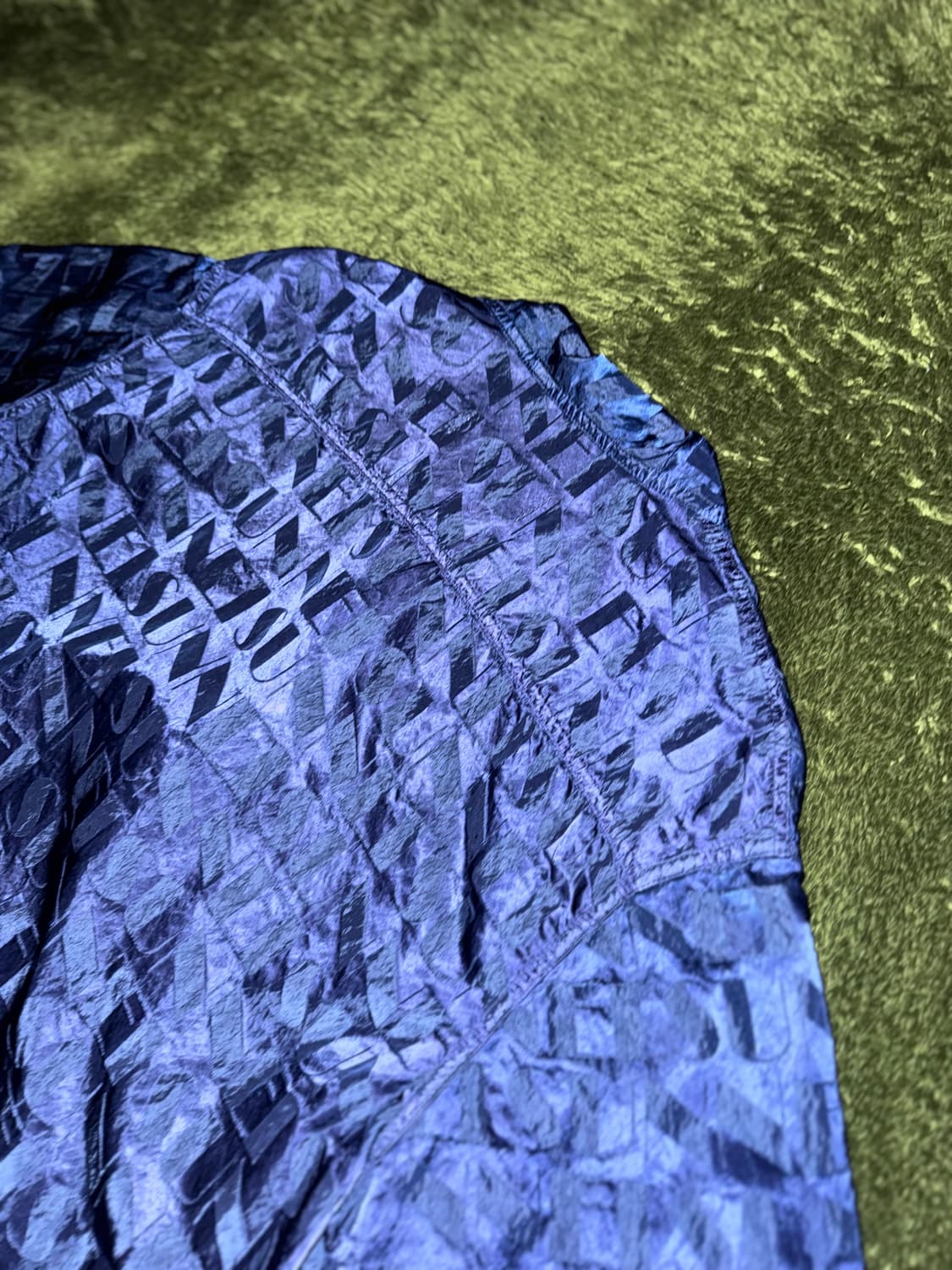 [XL] SUNNEI 써네이 엠보스드 로고 프린트 오픈카라 하프 셔츠 상품이미지6