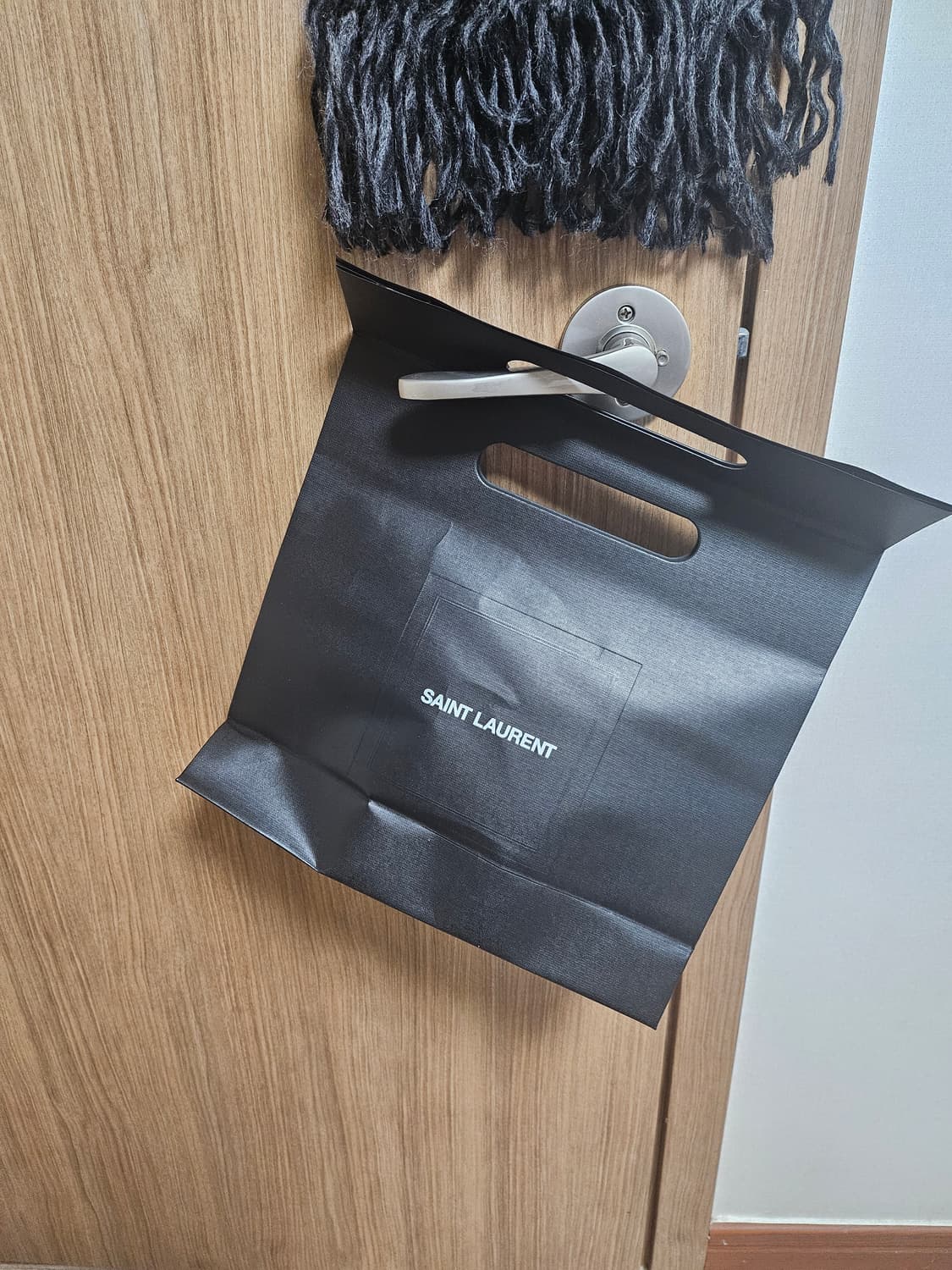 생로랑 머플러 상품이미지6