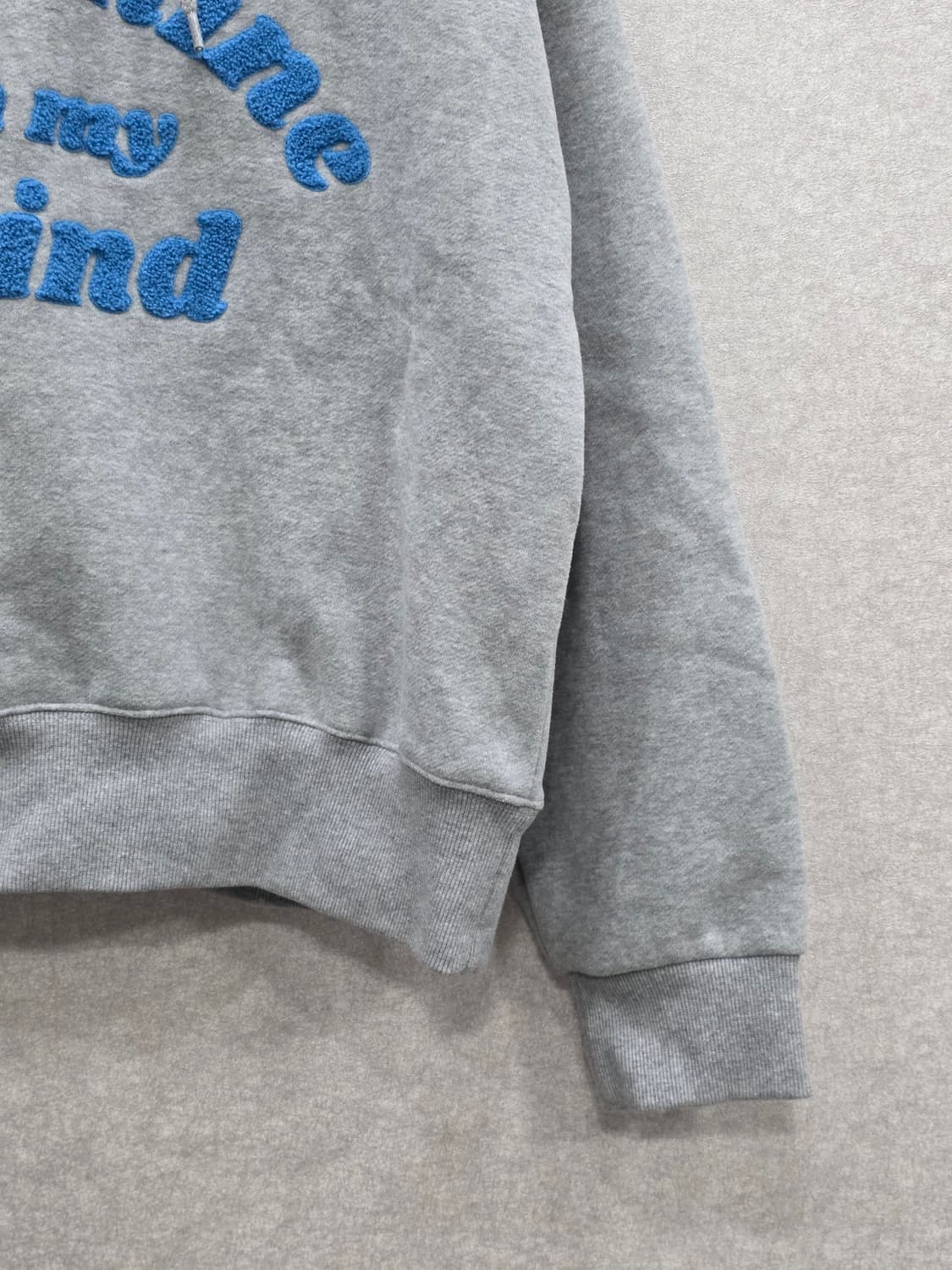 레터링 자수 크롭 후드티 상품이미지4