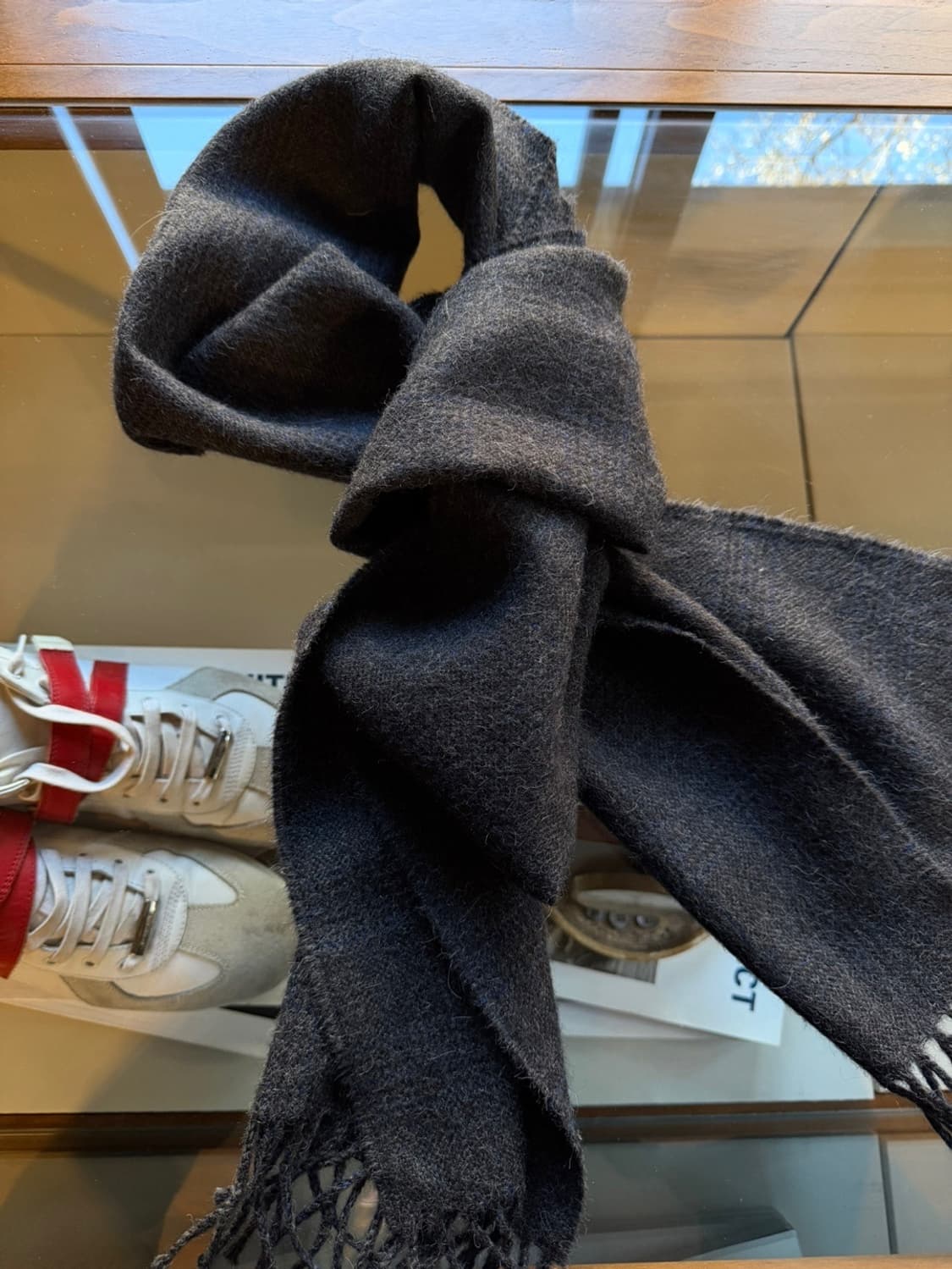 휴고보스 블랙라벨 머플러 상품이미지1